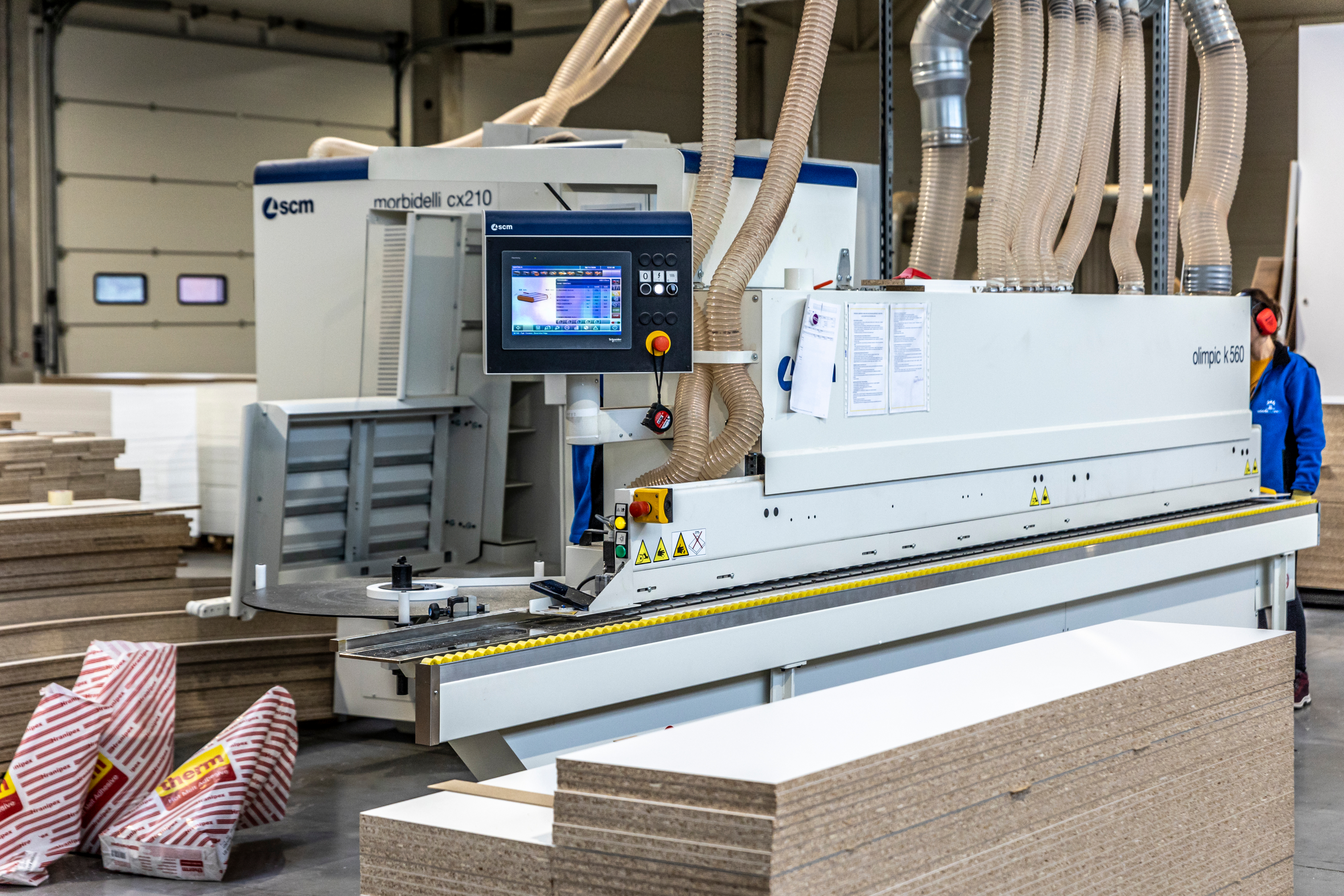 System 32 wiercenie CNC pod okucia Blum Minifix prowadnice